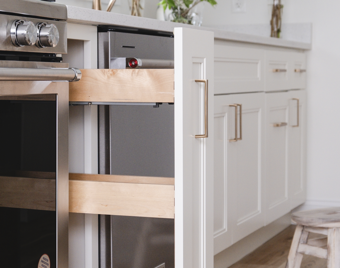 Shaker White cabinet style